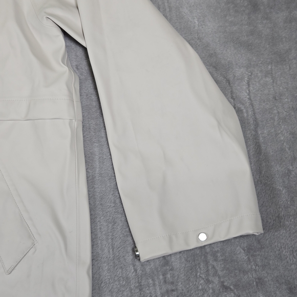 Varley Kirsten Women's Medium Cream Hooded Rain Jacket - Picture 4 of 14